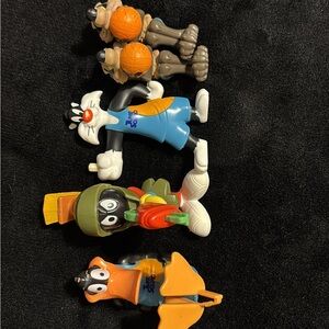 Warner Bros. Orange and Blue Action Figures Playset